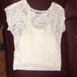 Pretty Good Women’s blouse size large beige